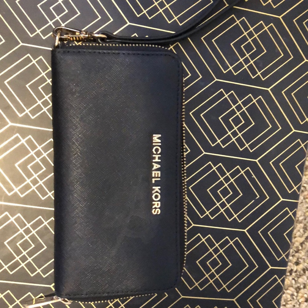 Micheal Kors Black Wallet
